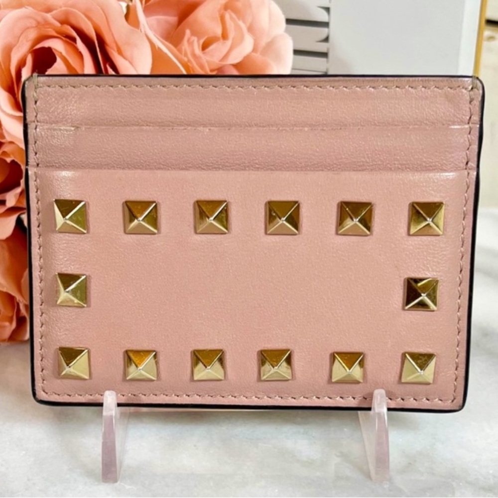 Valentino Garavani Blush Pink Rockstud Card Holder - Picture 2 of 10